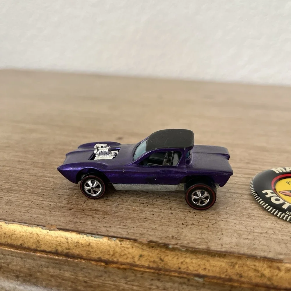 1967 Hot Wheels Redline Python Purple Black Roof Hong Kong Vintage Mattel